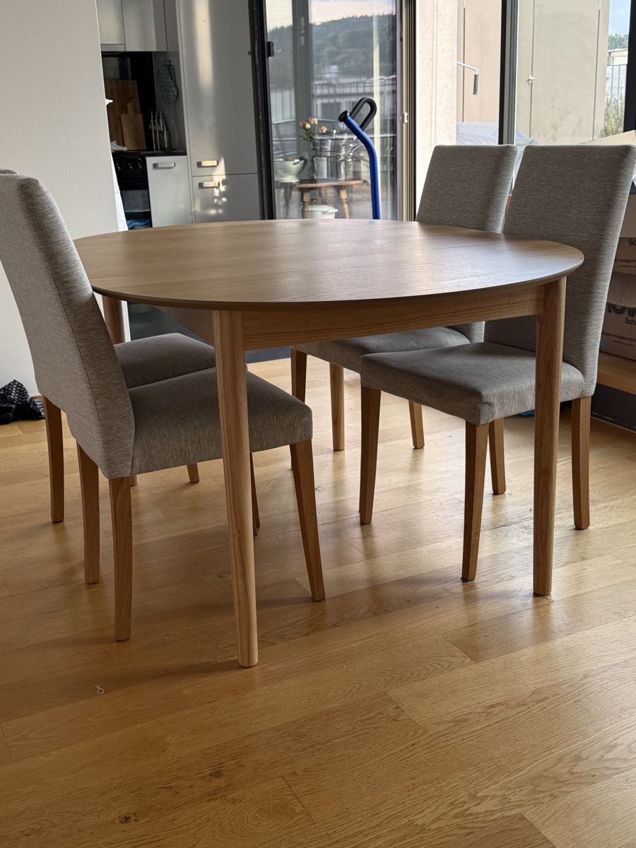 Tavoli: Jysk Dining Table with extension – Usato da Zürich venduto da dul_wd8p