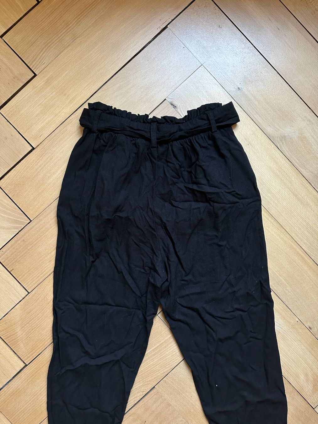 Pantaloni: Paperbag Hose schwarz - XS – Usato da Zürich venduto da Diazaio 2