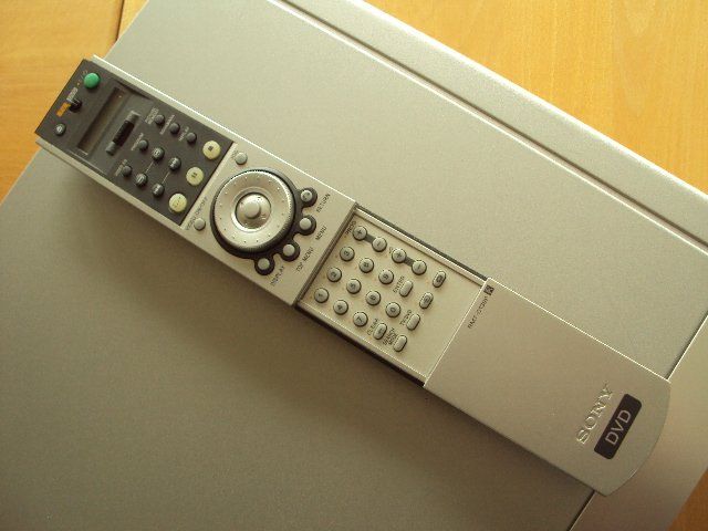 Sony Sistemi audio & multimediali: Sony DVP NS900V QS – Difettoso da Moutier venduto da arese01 3