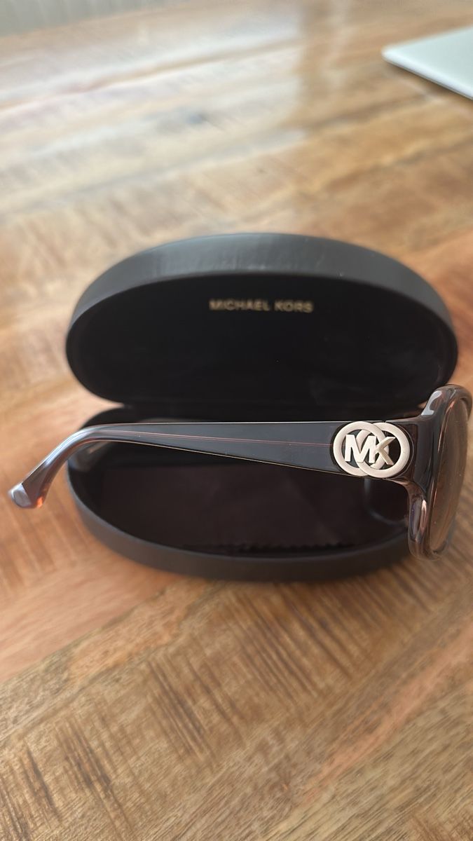 Michael Kors Brillen & Gläser: NEU! Michael Kors Sonnenbrille - Braun – Neu (gemäss Beschreibung) aus Affoltern am Albis von mir_zjl8 2