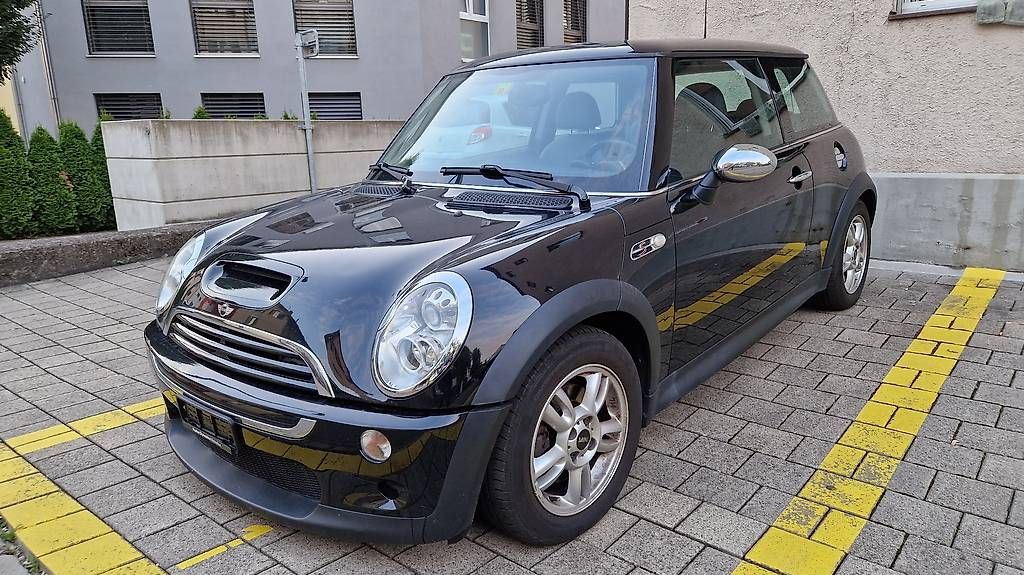 Mini Automobili: MINI COOPER S R53 FACELIFT – Usato da Nürensdorf venduto da MinisterPfister