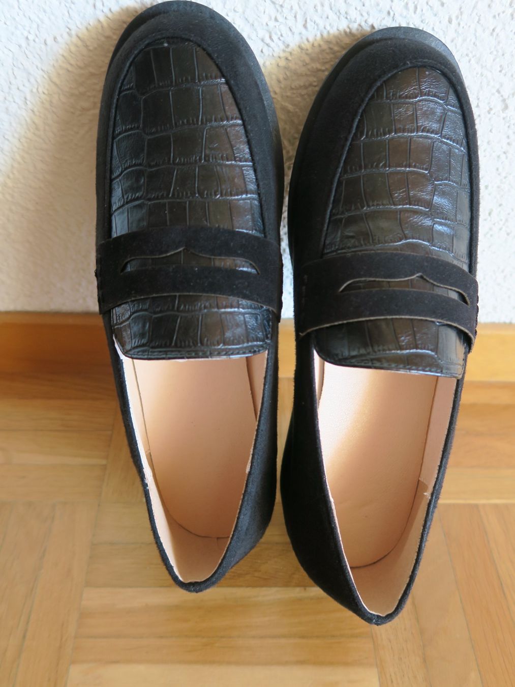 Scarpe da donna: Schuhe schwarz Gr. 39 - neu! – Nuovo (secondo la descrizione) da Siebnen venduto da MarenSchweiz 2