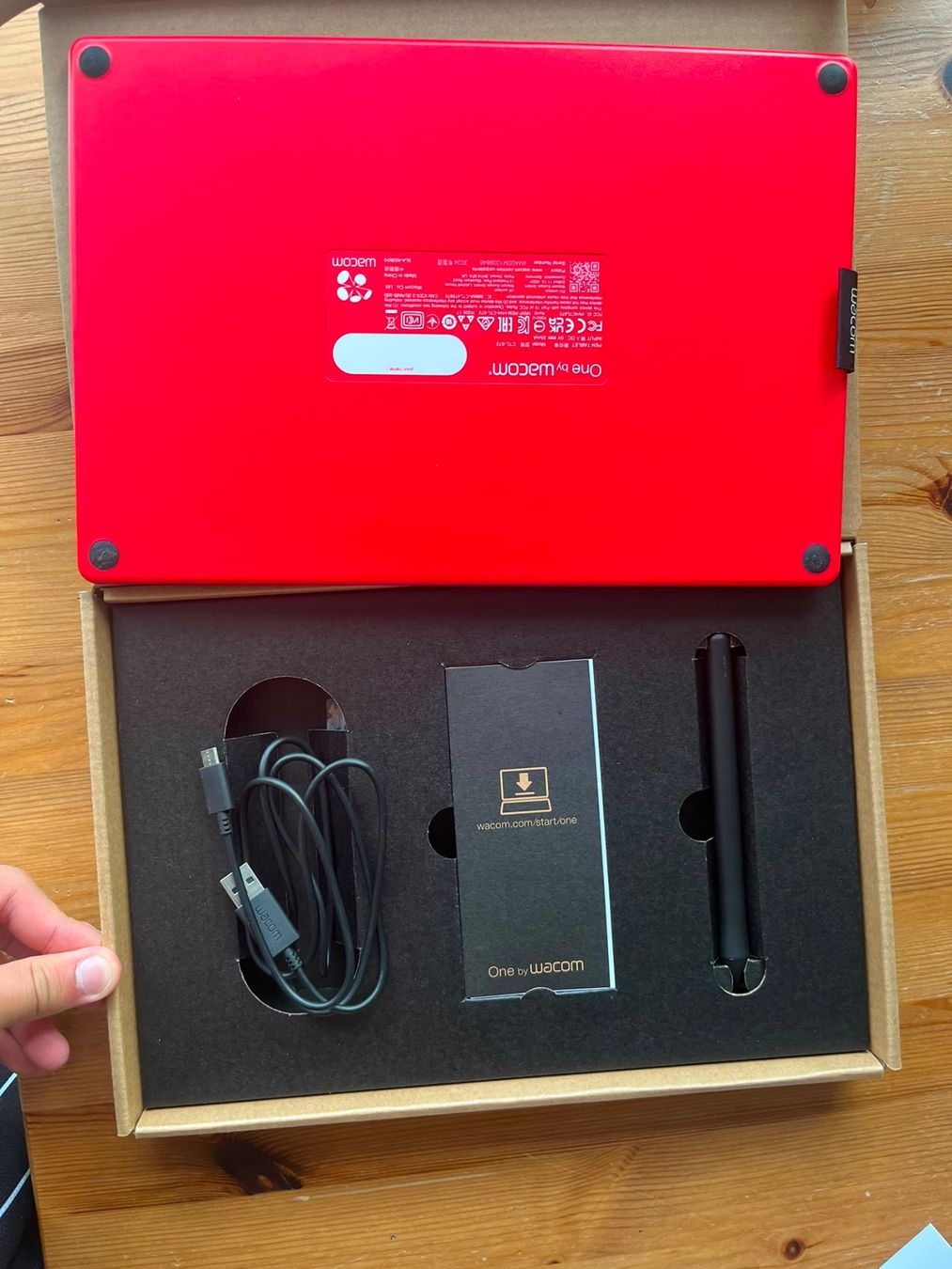 Wacom Tablet PC: One by Wacom Stift-Tablet Grösse M – Nuovo e nell'imballaggio originale da Zürich venduto da skt-gafs 3