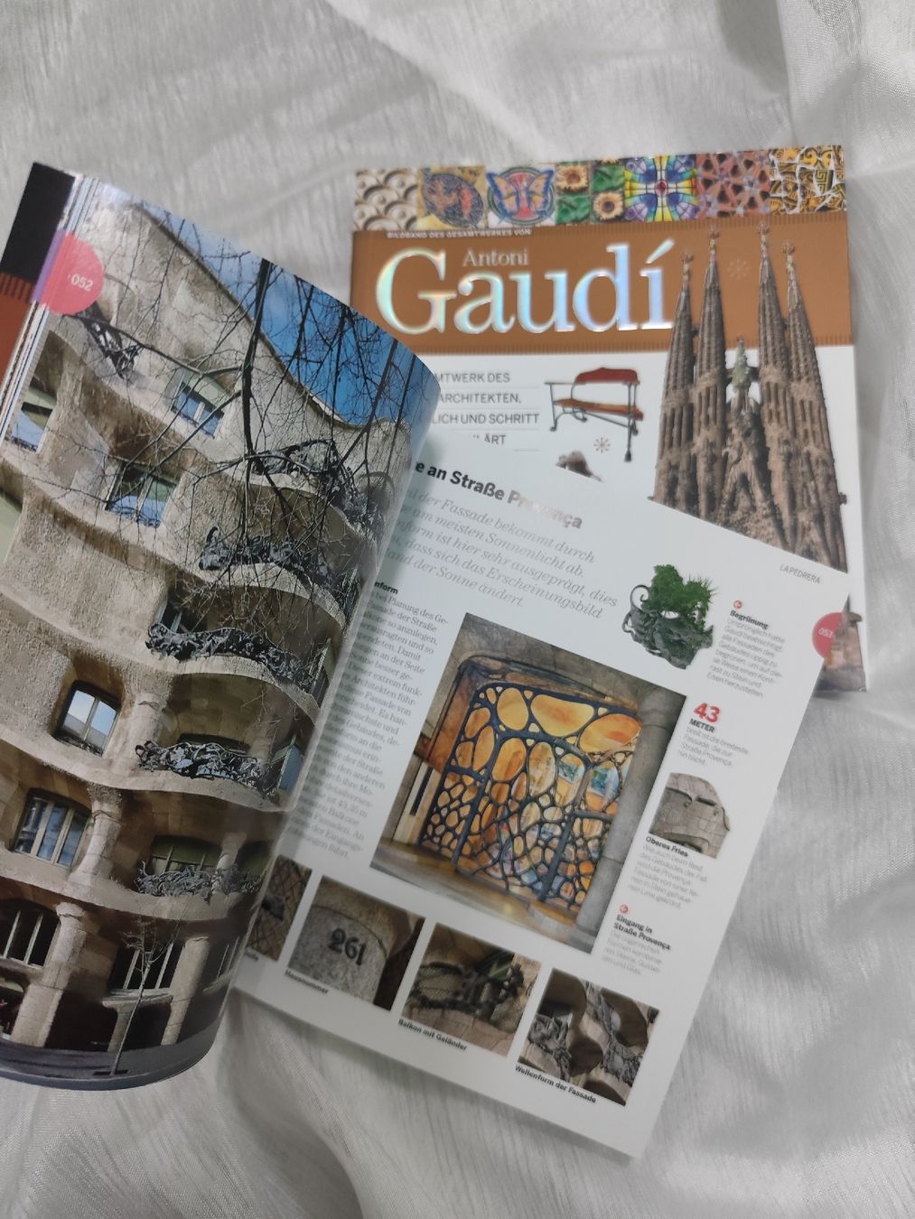Libri: Antoni Gaudi Art Books – Usato da Mägenwil venduto da VintageGirly 2