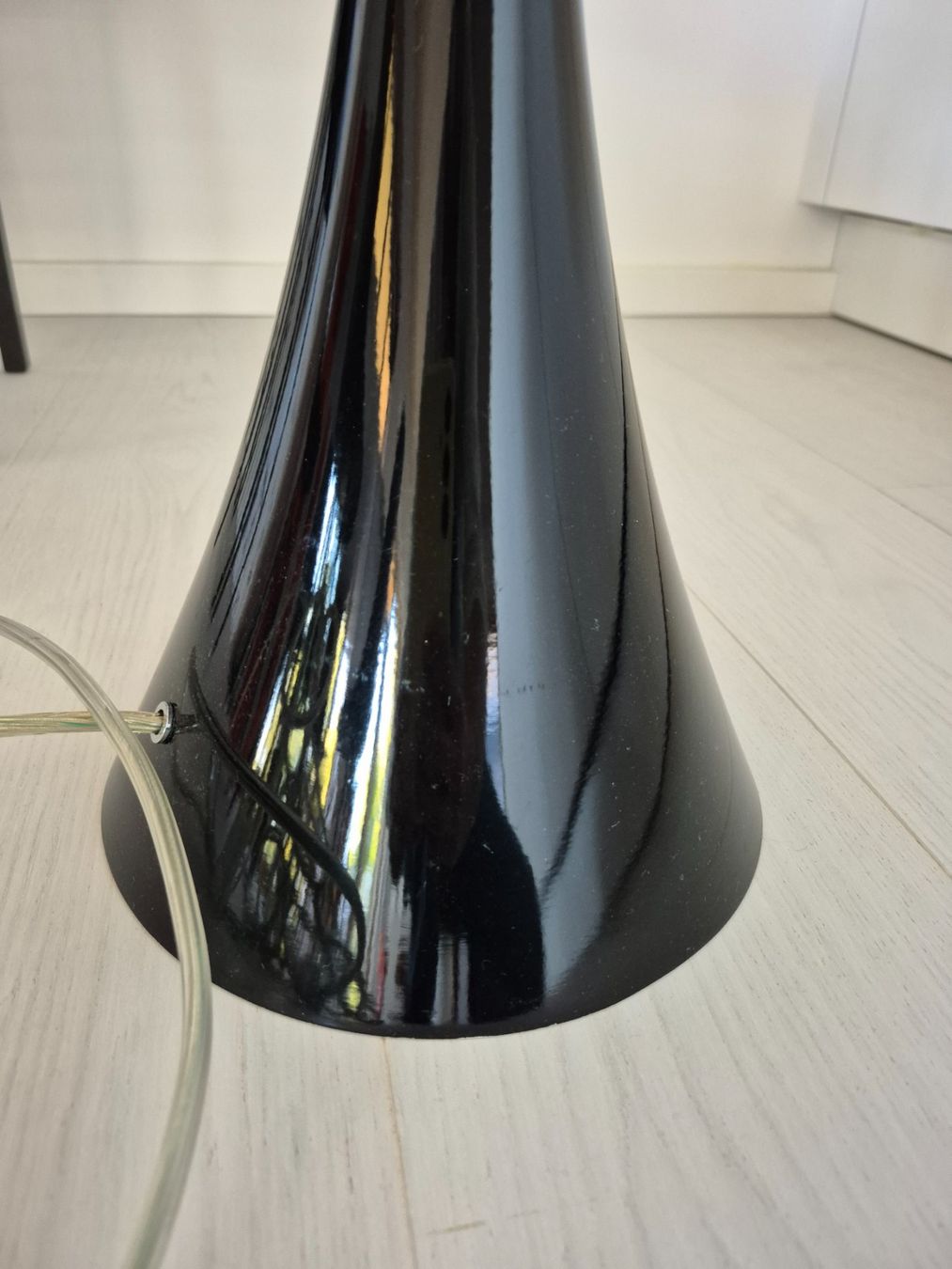 Lampade: Tischleuchte VIBIA, Murano-Glas, schwarz-weiss – Usato da Wettingen venduto da XYZName 3