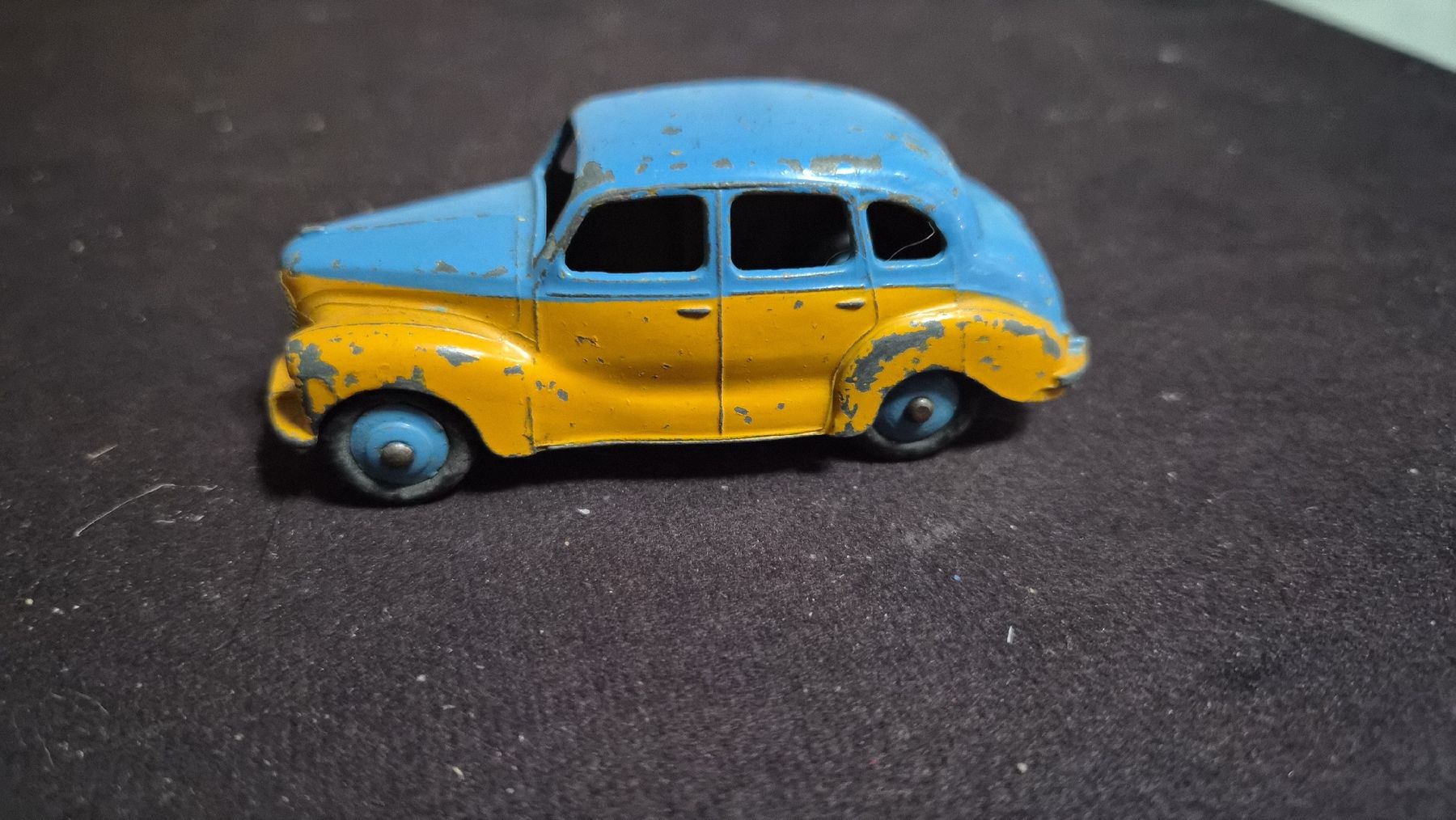 Dinky Toys Modellautos: dinky toys Austin devon  – Gebraucht aus Sihlwald von Blaumeisli45 1