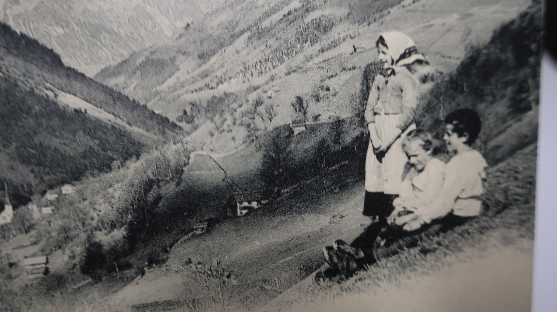 Cartes postales: Klausenstrasse - Blick von Urigen – D'occasion à Cormoret par Pascalll2001 2