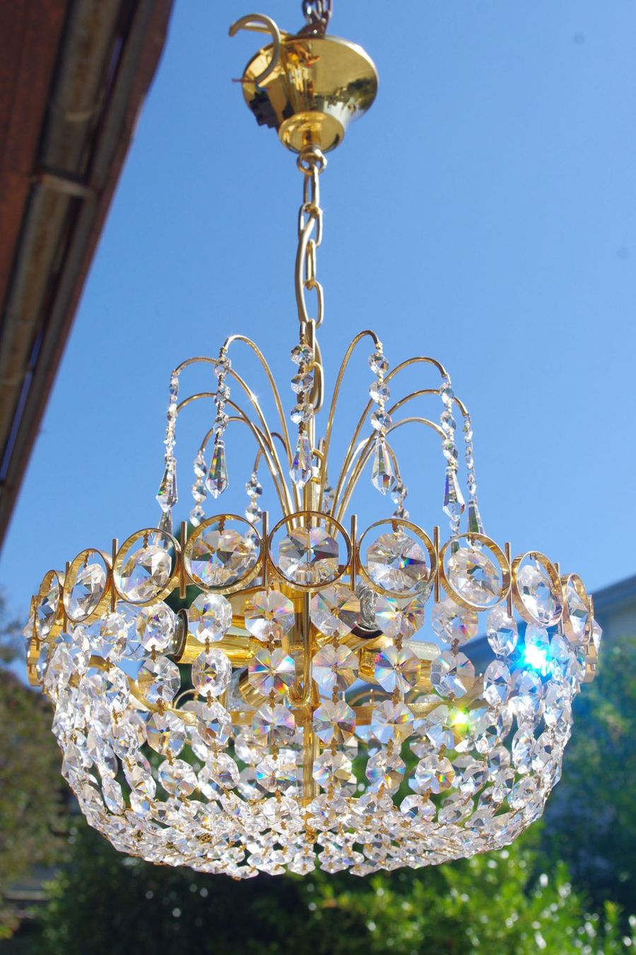 Lampadari & plafoniere: exklusiver Korblüster mit Bleikristall – Usato da Meggen venduto da Trouvaillen