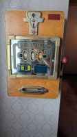 Alter Antiker Einarmiger Bandit, Spielautomat