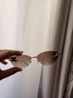 Lunette de soleil marron neuve