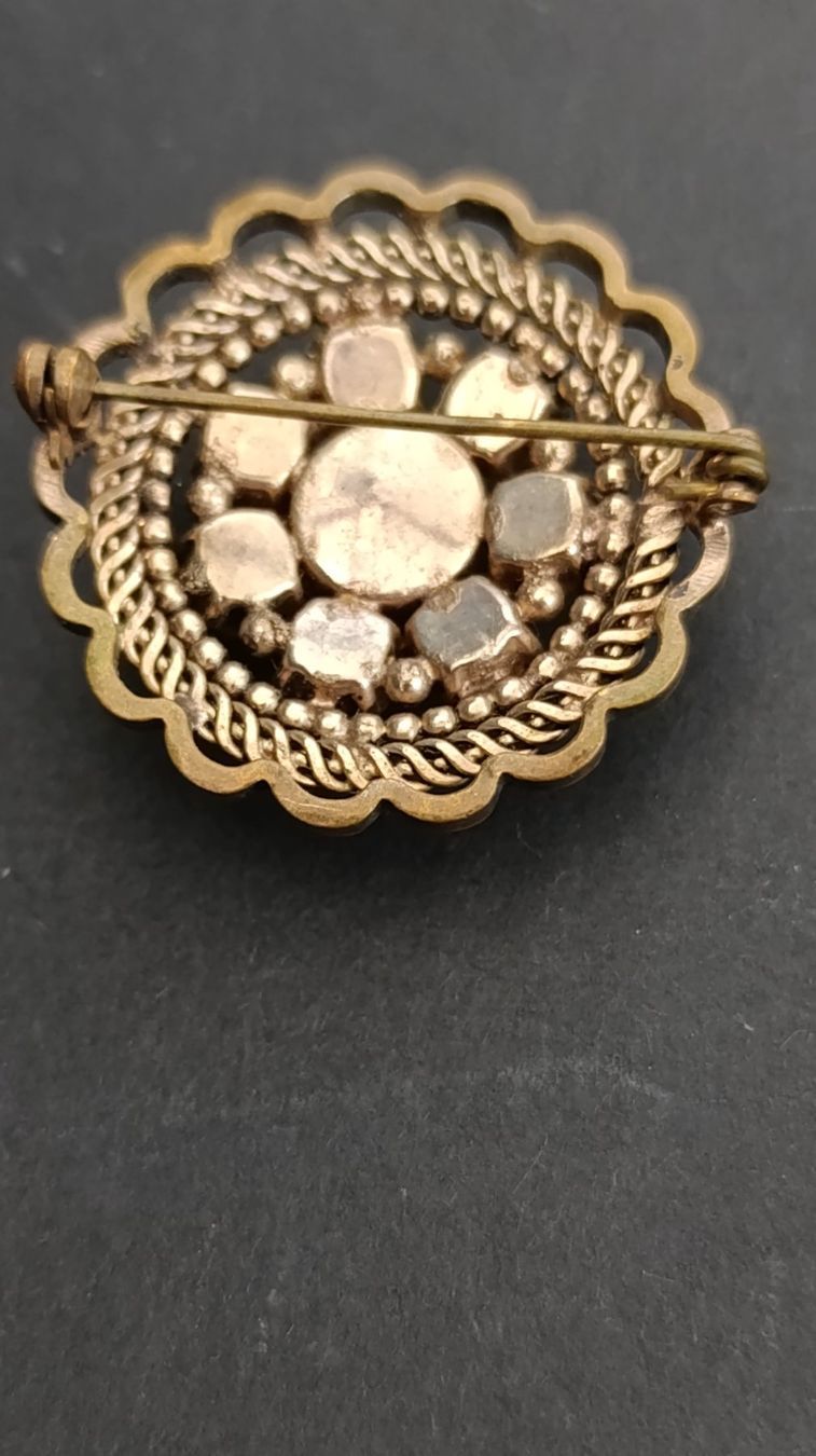 Spille & Fermagli: Broche Vintage Style Rétro ! – Usato da Genève venduto da EcrinVintage 2