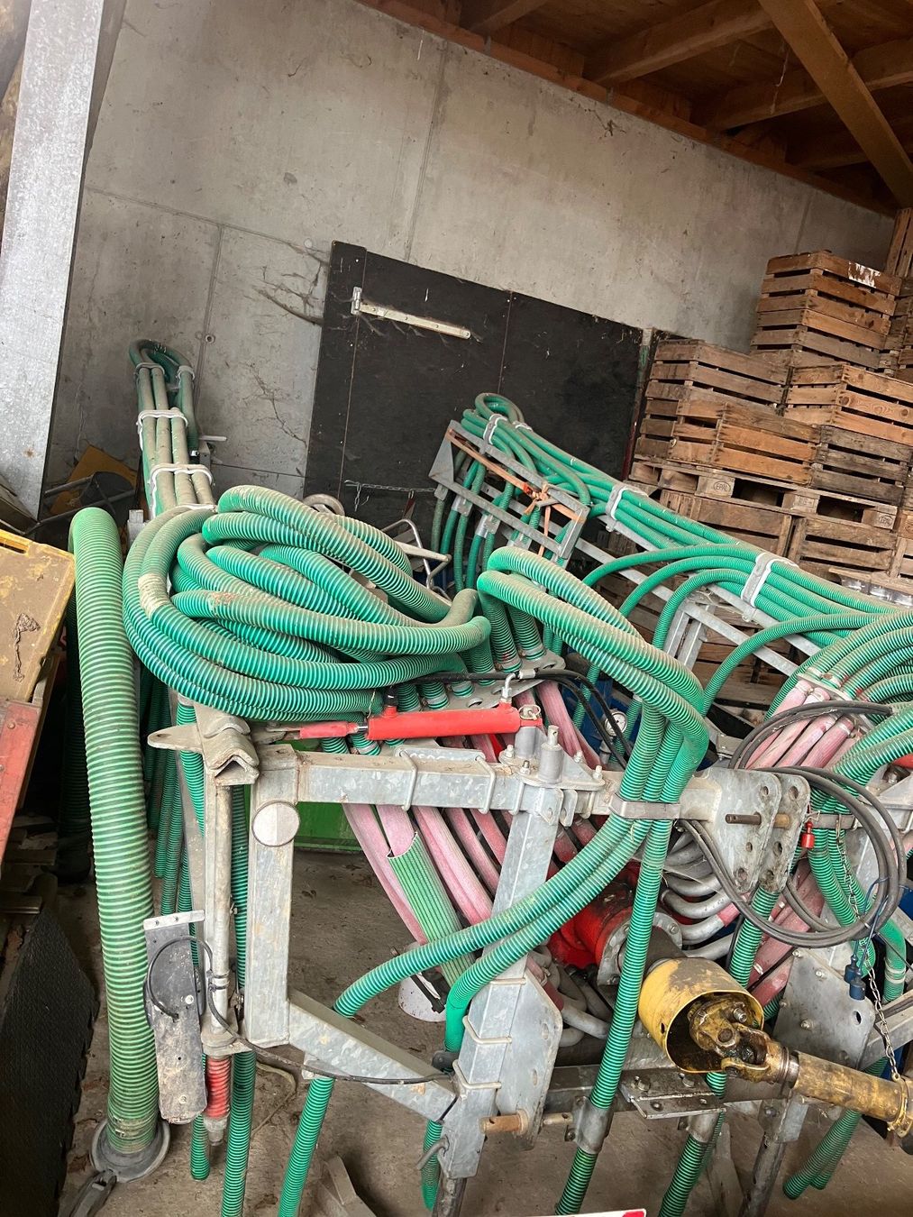 Alle Maschinen: Schleppschlauch Schweizer 12m – Gebraucht aus Grosswangen von werkstatt6022