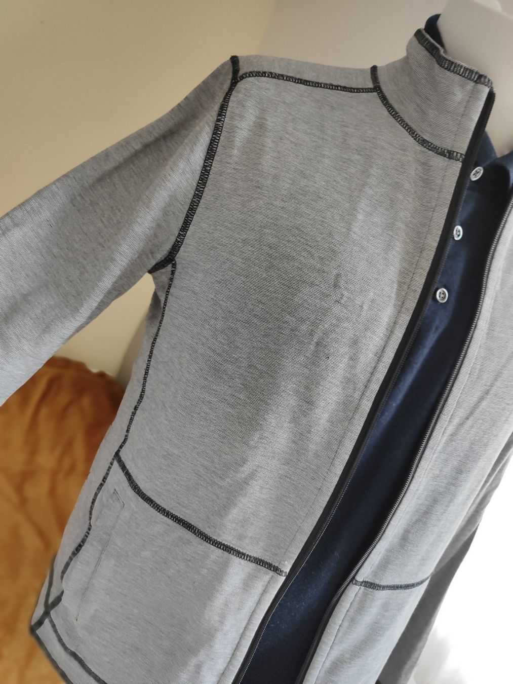 Hugo Boss Giacche: Boss Herren Jäckli GR L – Nuovo (secondo la descrizione) da Langnau am Albis venduto da Judithsebi 5