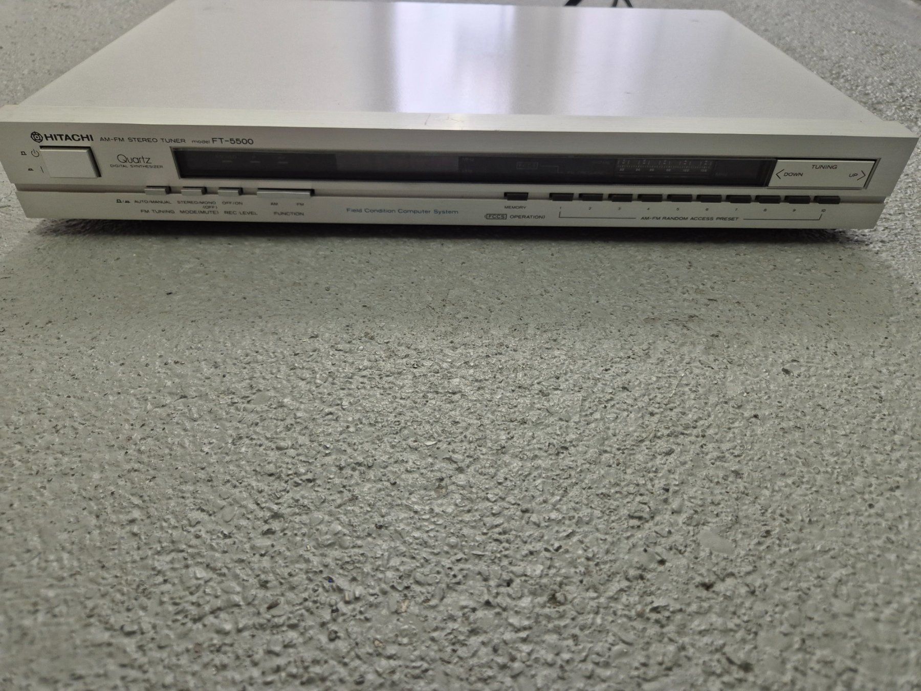Hitachi Récepteurs: Hitachi FT-5500 AM-FM Stereo Tuner – D'occasion à Domat Ems par tchnesa 2