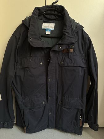 Schöne grau blaue Übergangsjacke Herren M von Columbia