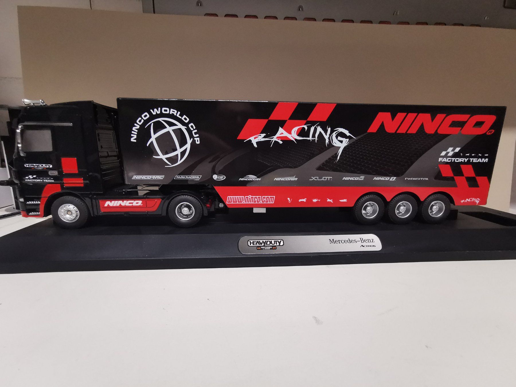 Ninco Piste: Ninco Racing Truck 1/32 – Nuovo (secondo la descrizione) da Winterthur venduto da Lonpos1 8