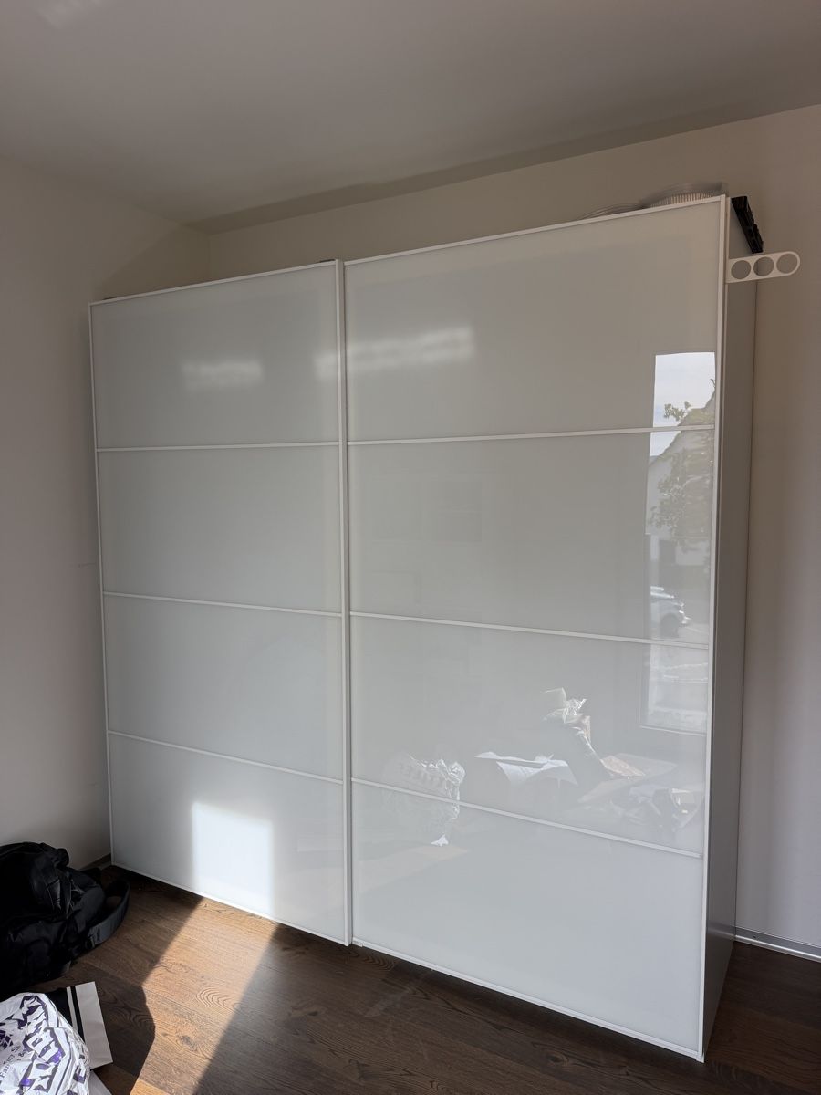 Ikea Porte: Ikea Pax Schiebetüre – Usato da Winkel venduto da my19