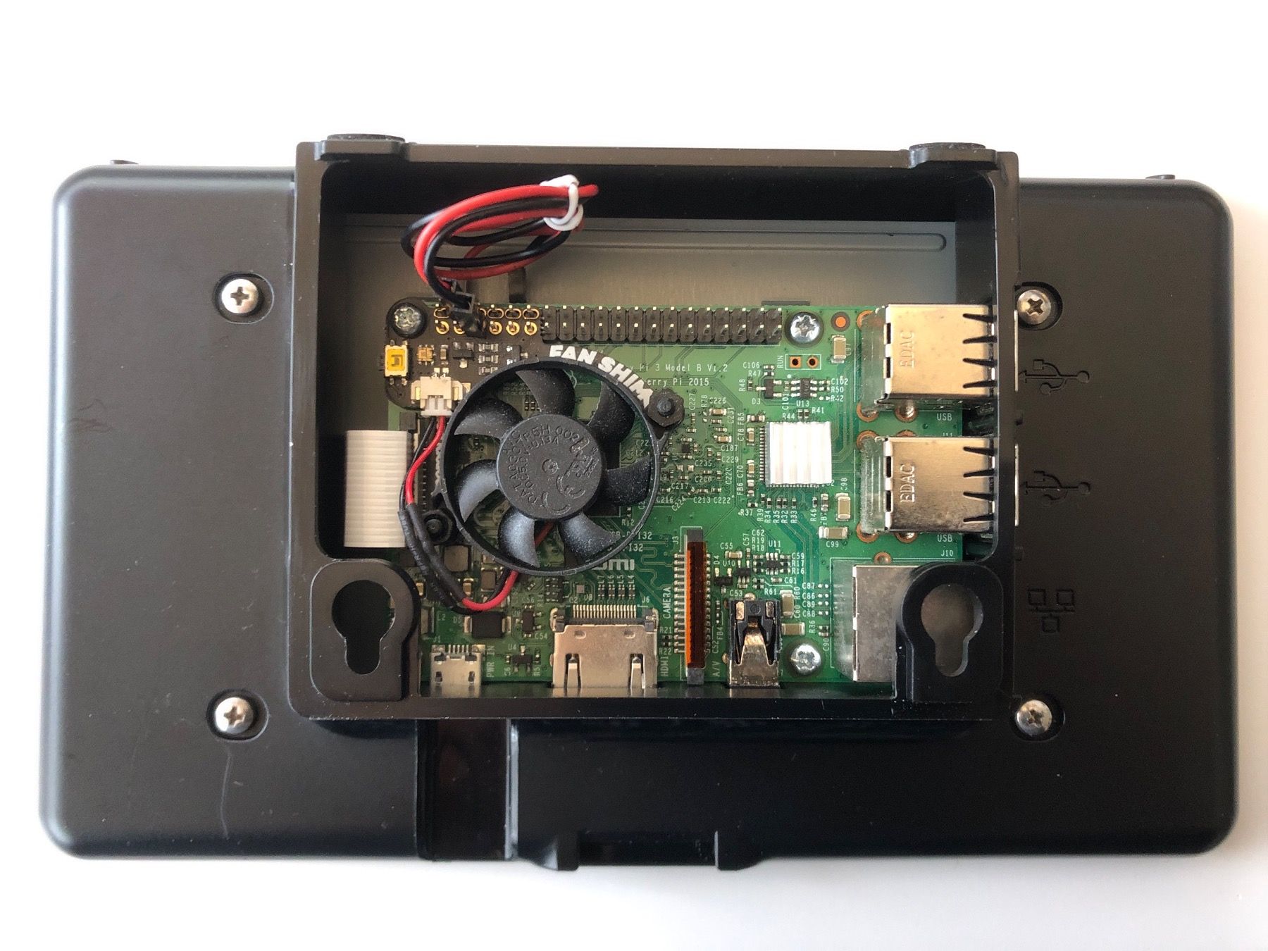 Raspberry Pi PCs: Raspberry PI 3 Mod. B mit Raspi 7“ LCD Touch Display – Gebraucht aus Zürich von