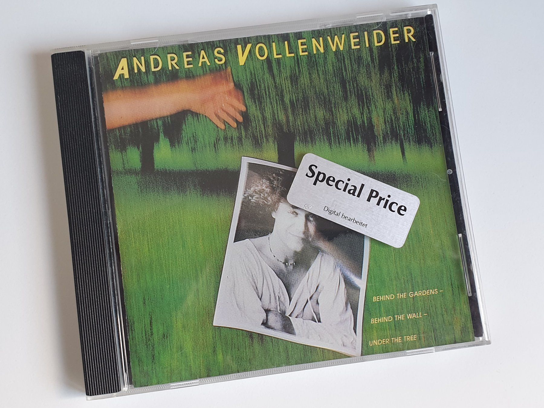 CDs: CD "Behind the Gardens..." von Andreas Vollenweider – Gebraucht aus Uster von Andreas7