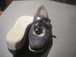 Halbschuh Grösse 37 1/2, blau/hinten