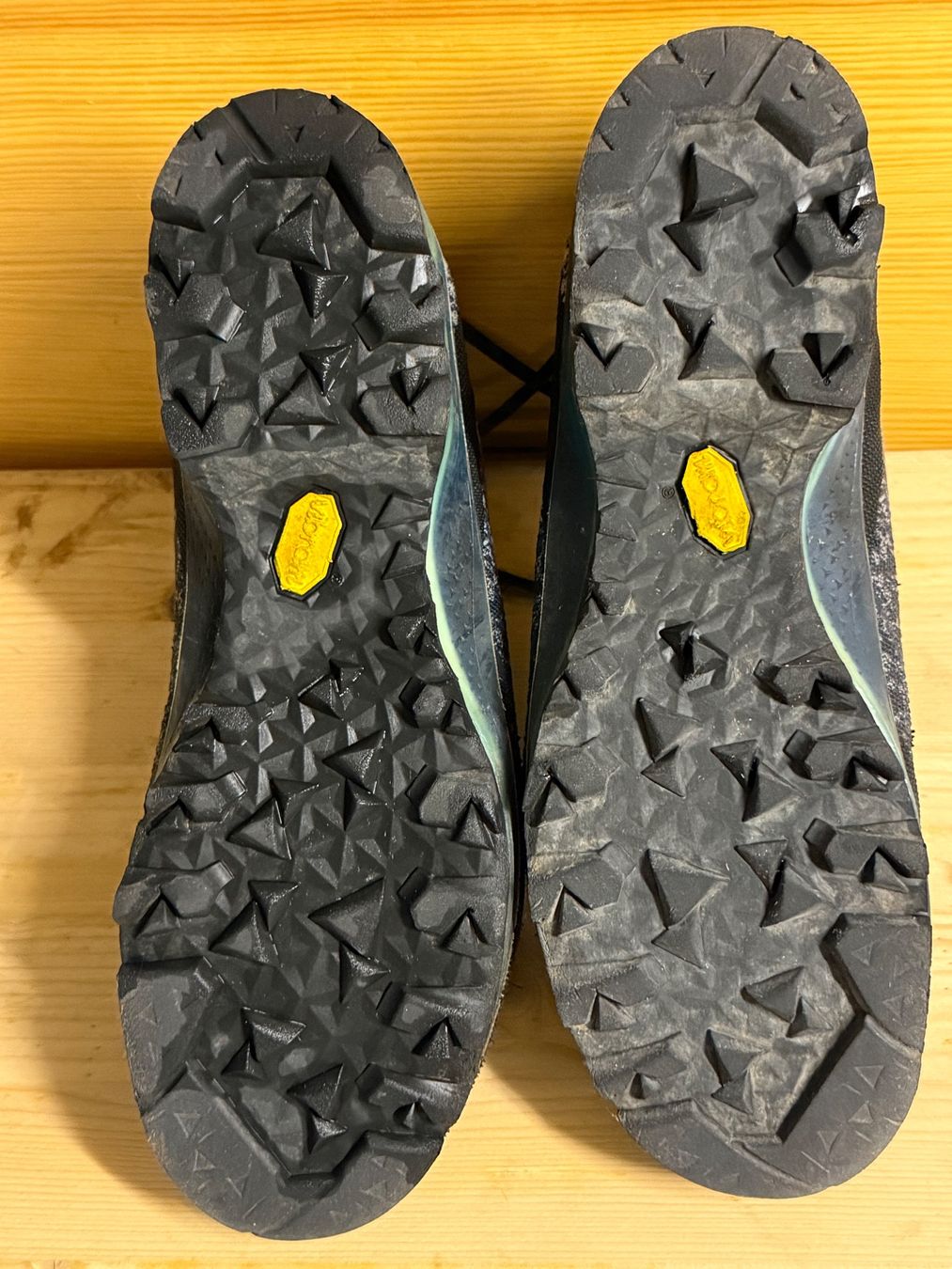 Scarpe da uomo: Wanderschuhe Gorotex / Gr.40 – Usato da Luzern venduto da Myndli 2