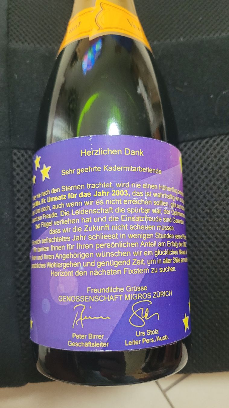 Veuve Clicquot Bevande alcoliche: Veuve Cliequet Ponsardin Champagner – Nuovo e nell'imballaggio originale da Wolfhausen venduto da BigiWolfhausen 1