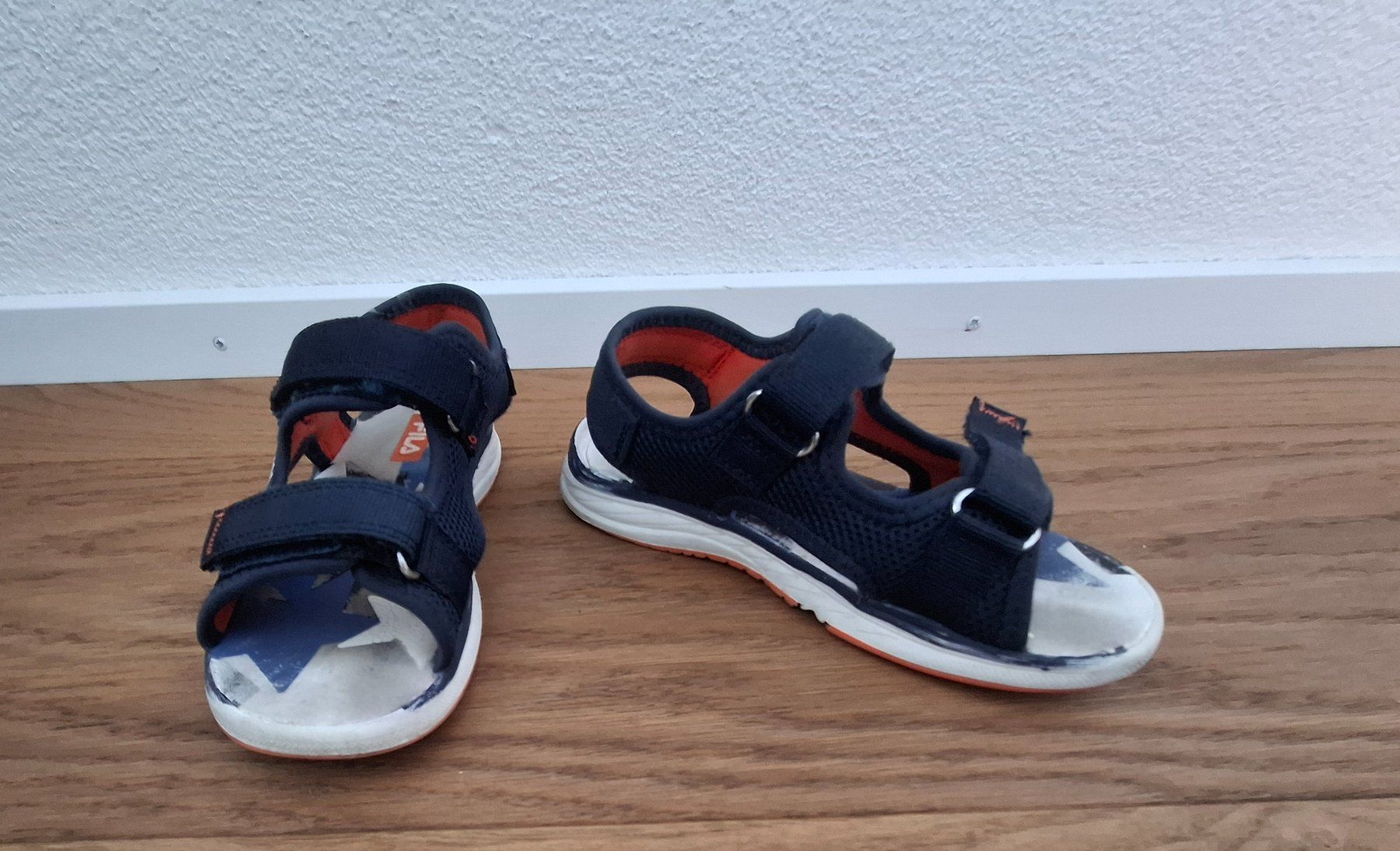 Fila Scarpe per ragazzi: Jungs Sandale Fila Gr. 28 – Usato da Mels venduto da Aloha86