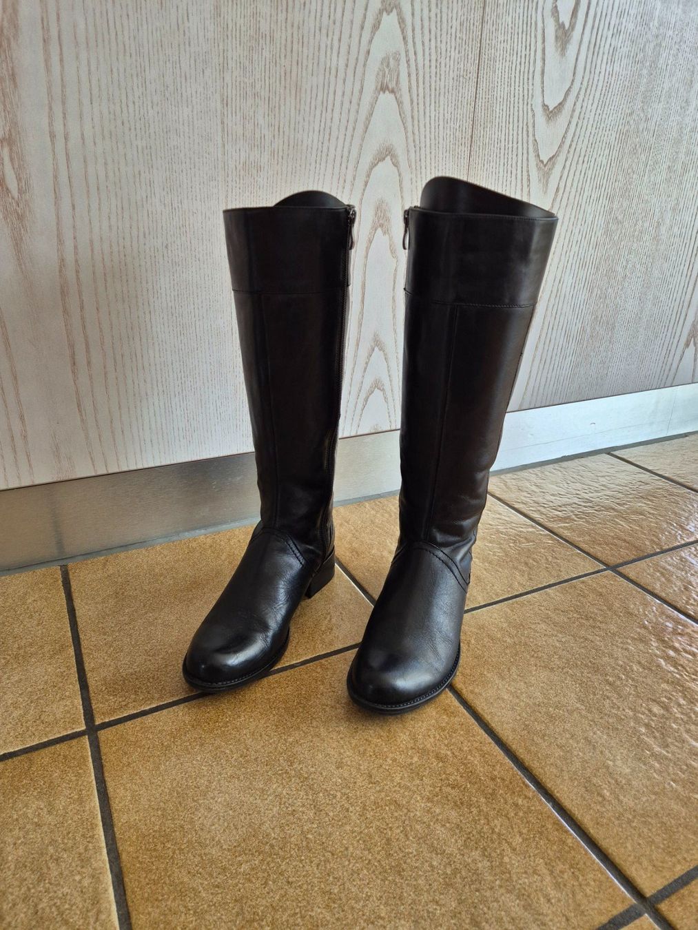 Chaussures femmes: Ledersiefel – D'occasion à Domat/Ems par cowi