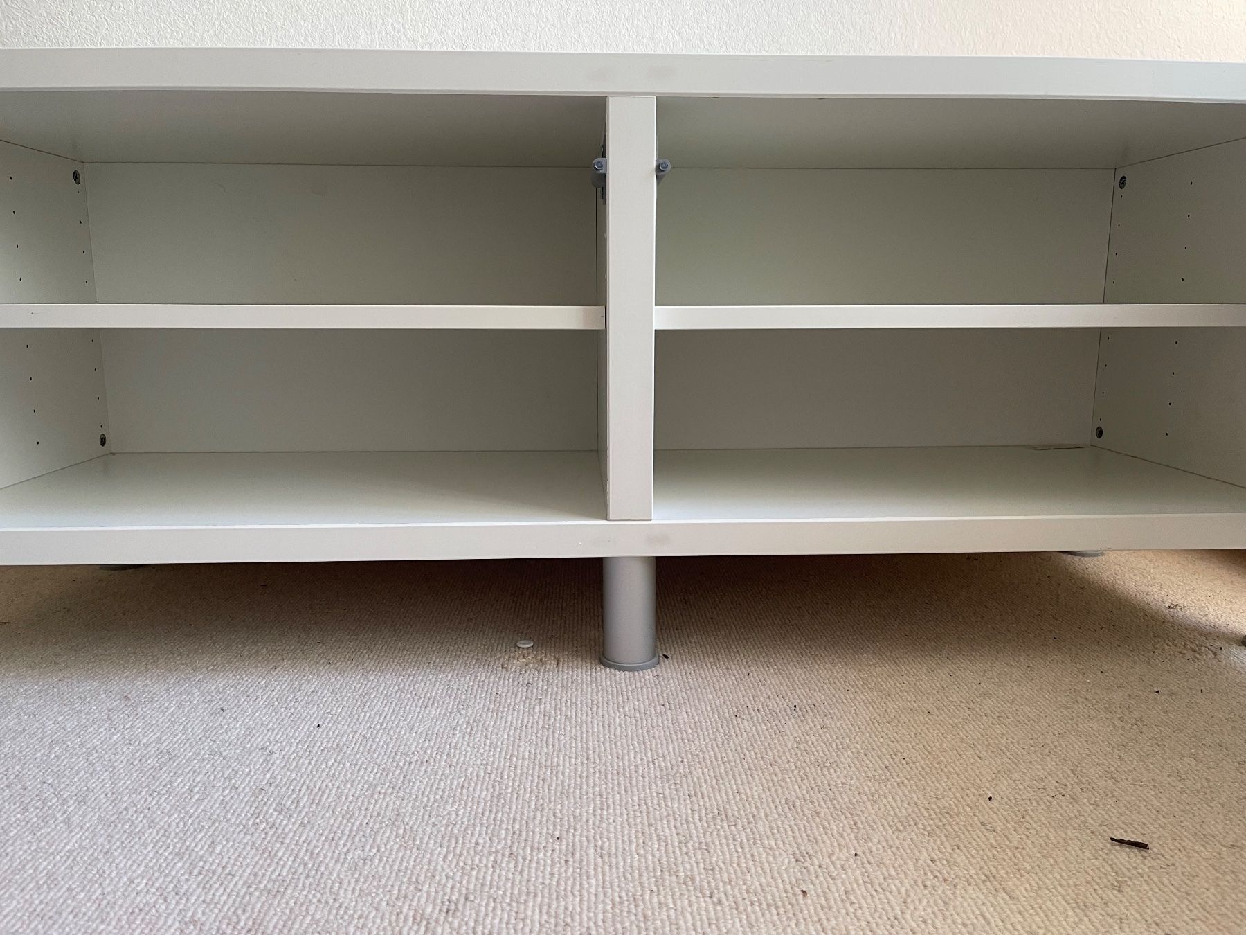 Ikea Cassettiere: Sideboard niedrig – Usato da Urdorf venduto da kleeblatt0110 1