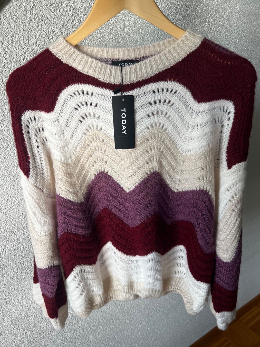 Maglioni & Felpe: Pull coloré neuf - jamais porté avec étiquette – Nuovo e nell'imballaggio originale da Bulle venduto da Ecnand 2