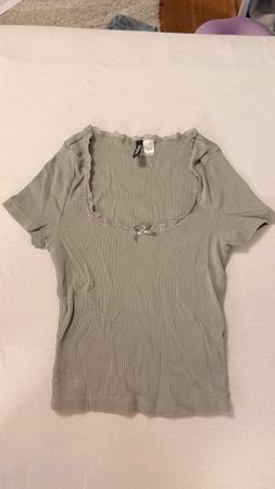 H&M Ribbed Top mit Spitze Beige-mint– Damen Gr. S
