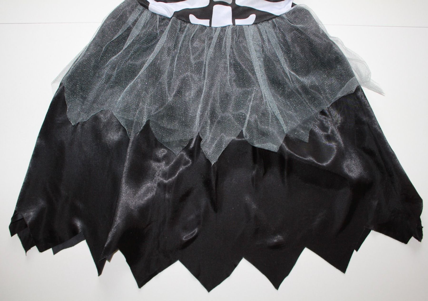 Kostüme: Costume squelette / Skelett t. 10 - 12 ans – Gebraucht aus Peseux von CoolShoping 4