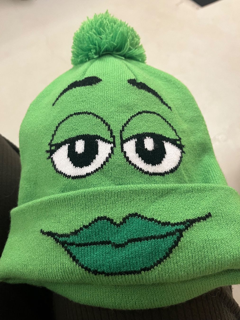 Copricapi, berretti & cappellini: Original m&m grüne Mütze mit Bommel – Usato da Meggen venduto da Sternenhi7