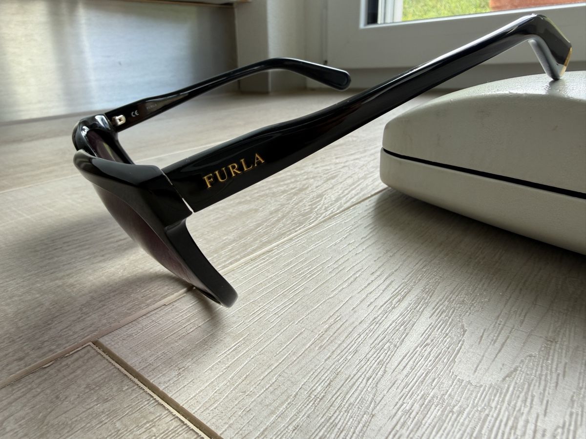 Furla Occhiali & Lenti: Furla Sonnenbrille – Usato da Elsau venduto da fanni.nagy 2