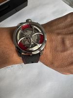 M.A.D. 1 red, tolle Uhr von Max Büsser Design