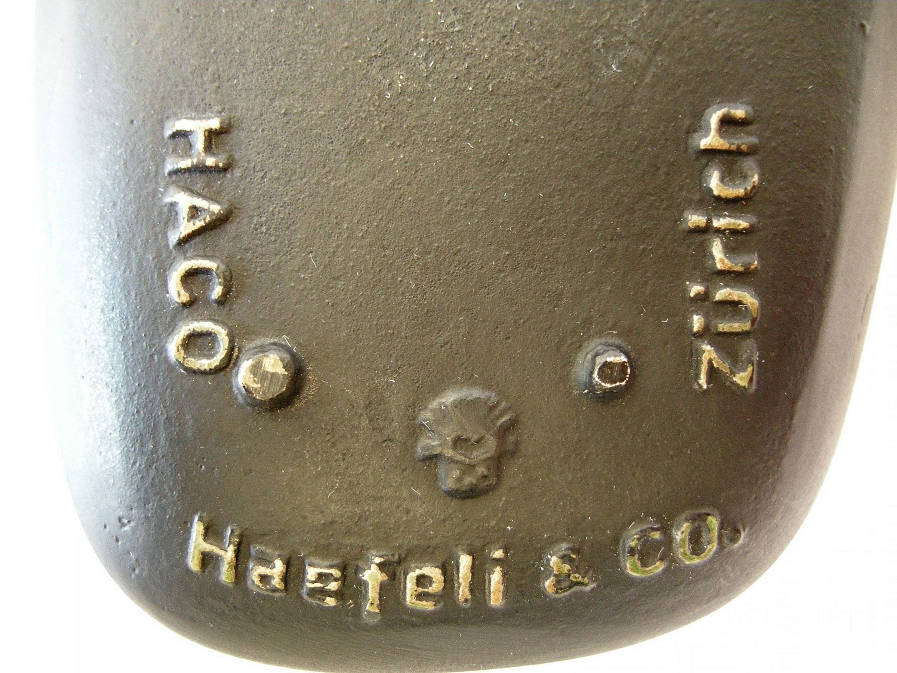 Aschenbecher: KLEINE SCHALE ODER ASCHENBECHER ASYMETRISCH „PFERD“. 50ER – Gebraucht aus Grandcour von Flowerstyle 3