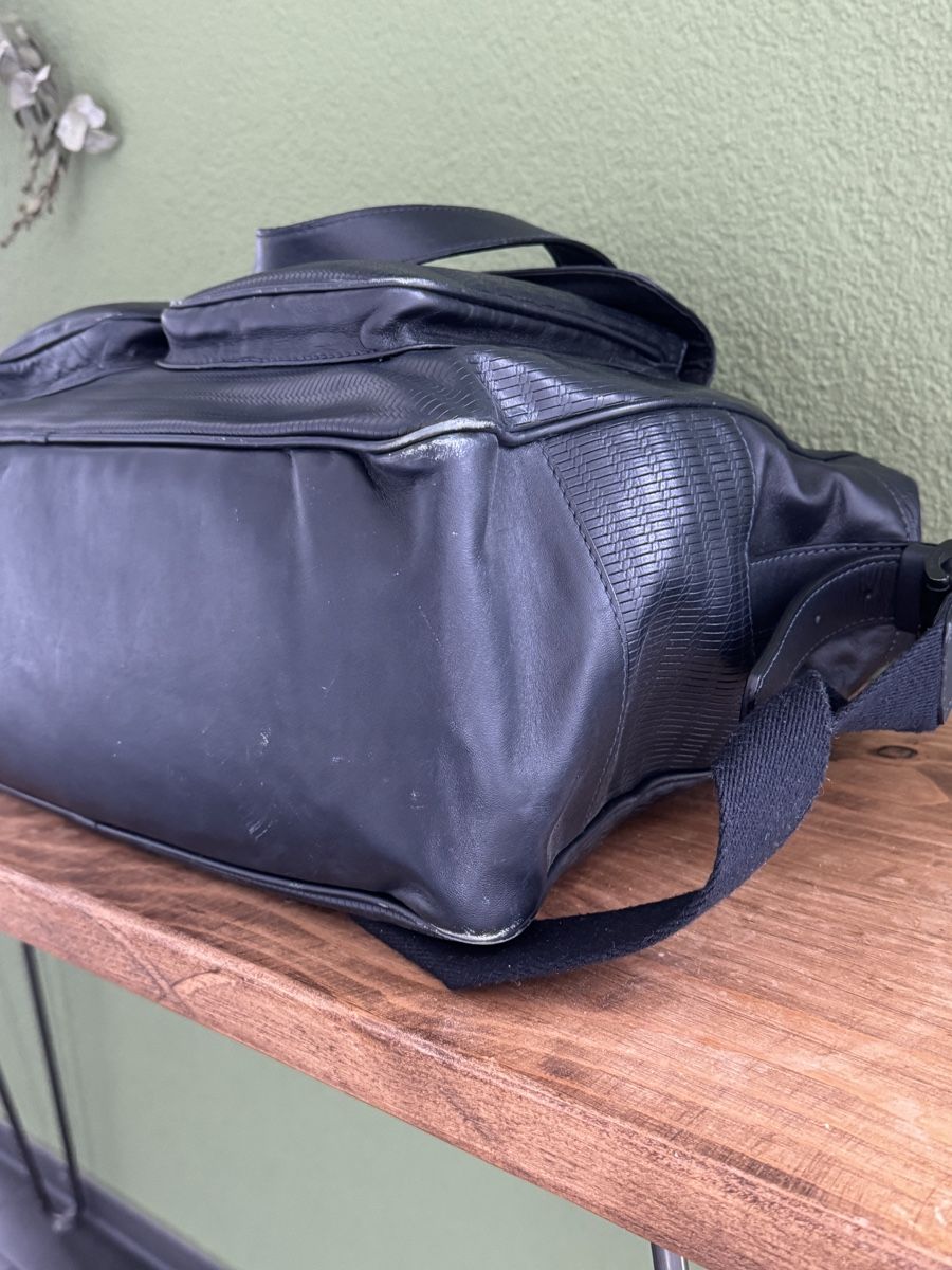 Armani Borse: Emporio Armani Weekender Bag – Usato da Frick venduto da Cody96 1