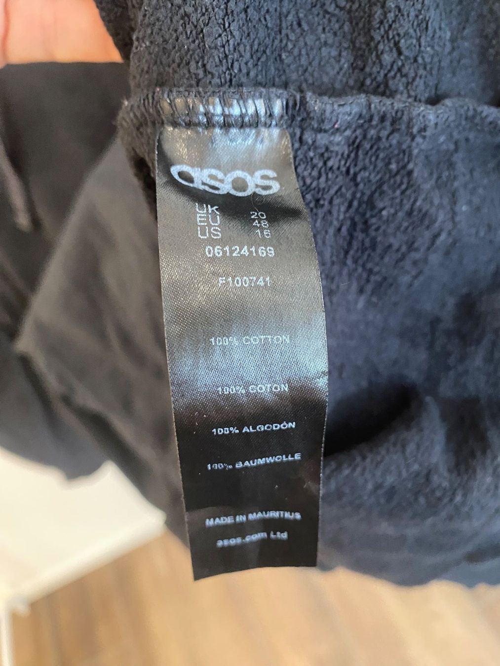 Asos Maglioni & Felpe: Asos Pullover Baumwolle schwarz Gr. 48 – Usato da Pratteln venduto da a23_j2gs 7
