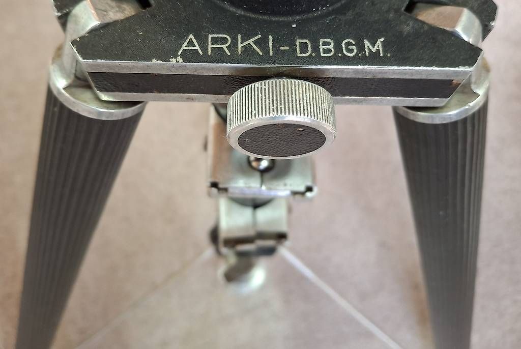 Altro in Decorazioni & Accessori: Vintage Präzisionsstativ ARKI D.B.G.M. – Usato da Rüti ZH venduto da Liliane_market