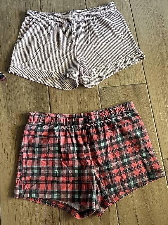 Negligees & Pyjamas: 4 Schlaf Shorts Gr. 40 – Gebraucht aus Willisau von Geissbock11 2