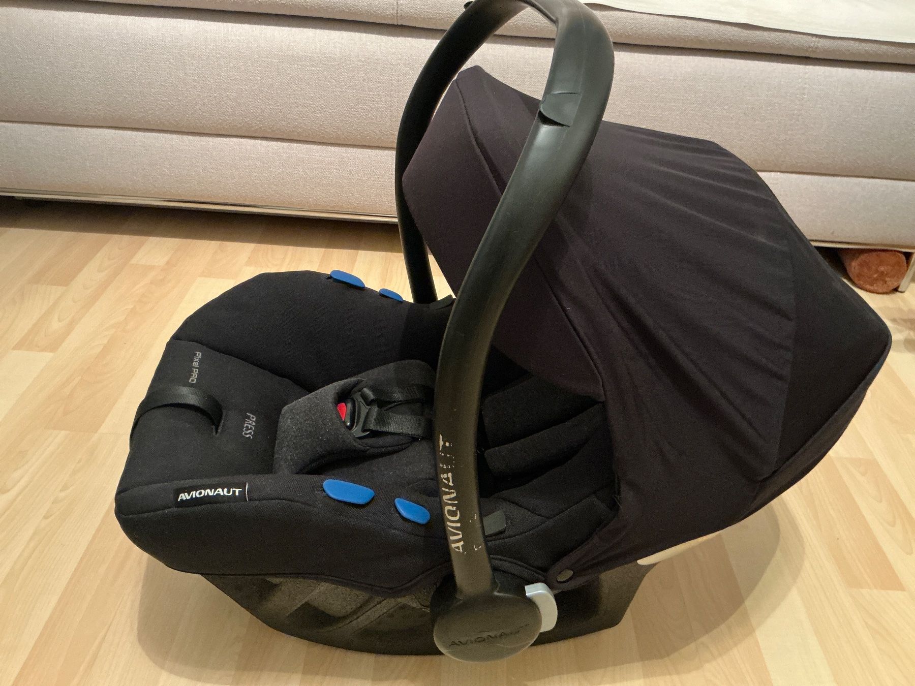 Seggiolini per auto: Avionaut Pixel Pro Maxi Cosi – Usato da Galgenen venduto da 67sab 1