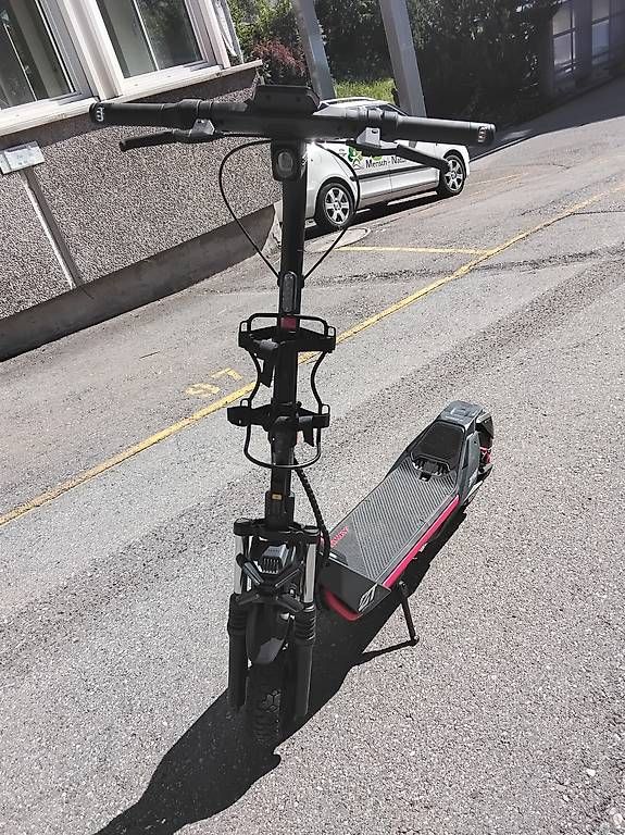 Veicoli elettrici: Segway ZT3 pro  – Usato da Herisau venduto da Davidson999 3