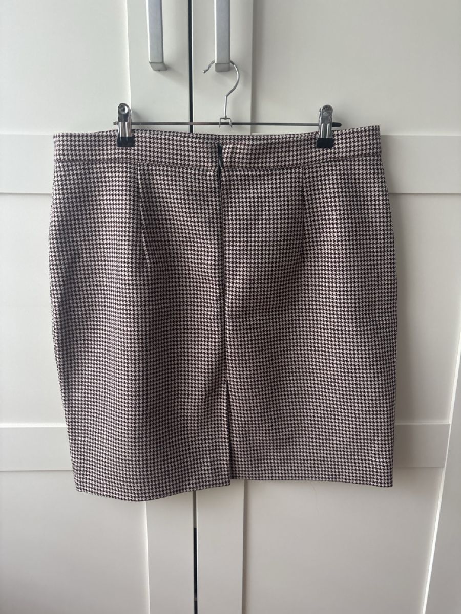 H&M Jupes: Minirock mit Karomuster Grösse 46 - wie neu – D'occasion à Nänikon par Caro8989 1