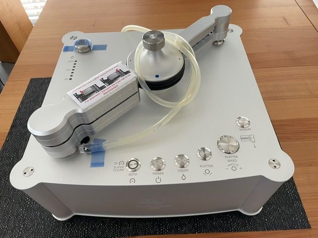 Clearaudio Tourne-disques: Clearaudio Double Matrix Profes. SONIC Plattenwaschmaschine – D'occasion à Fahrwangen par Swirl2 1