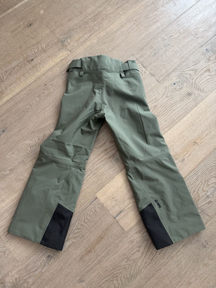 Peak Performance Hosen: Peak Performance Skihose grün Grösse 130 – Neu (gemäss Beschreibung) aus Köniz von ttl_10 2