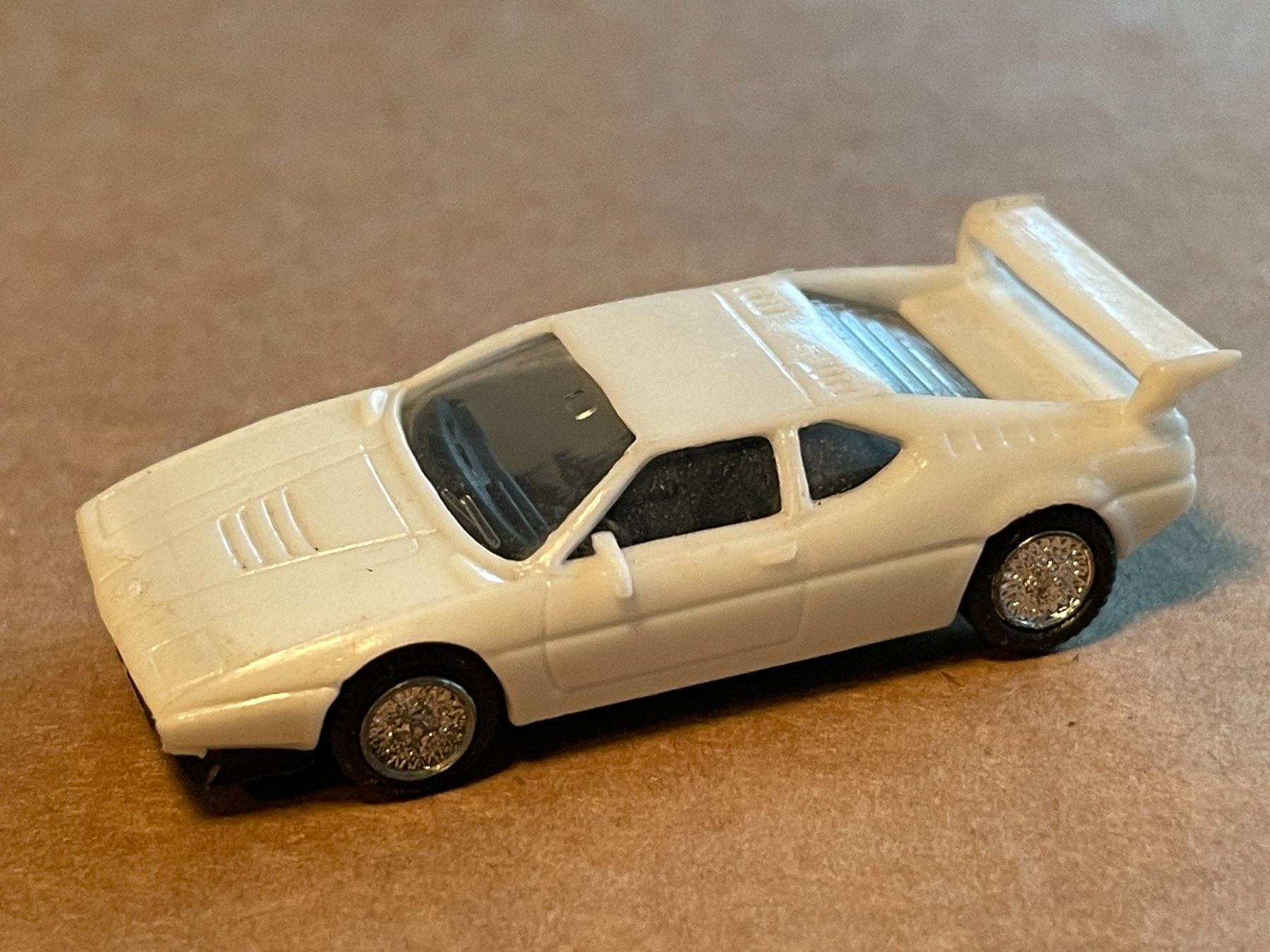 BMW Modellini d'auto: BMW M1 Miber 1/87 H0 – Usato da Würenlos venduto da SWISSOLDTIMERS