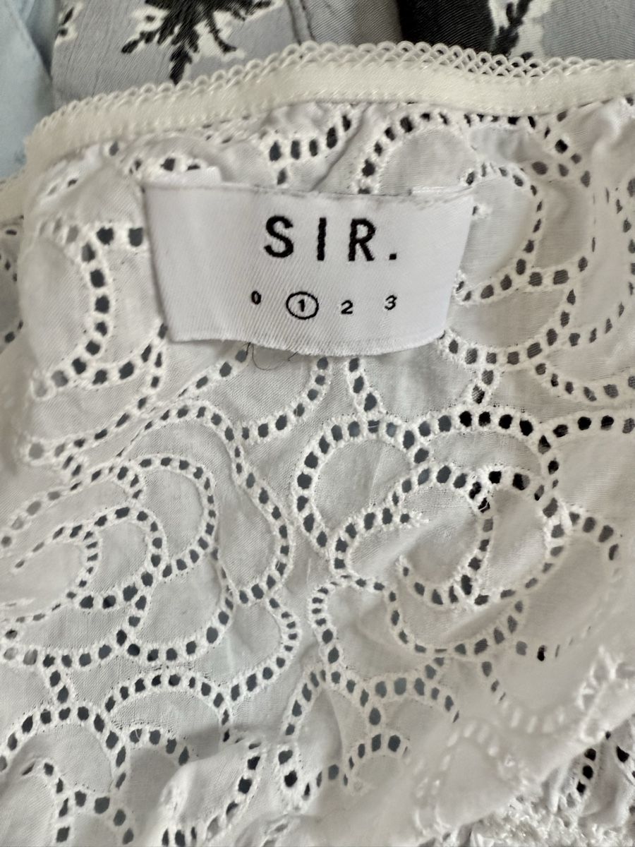 Top: SIR top S – Usato da Barna venduto da orbuyorcry 3