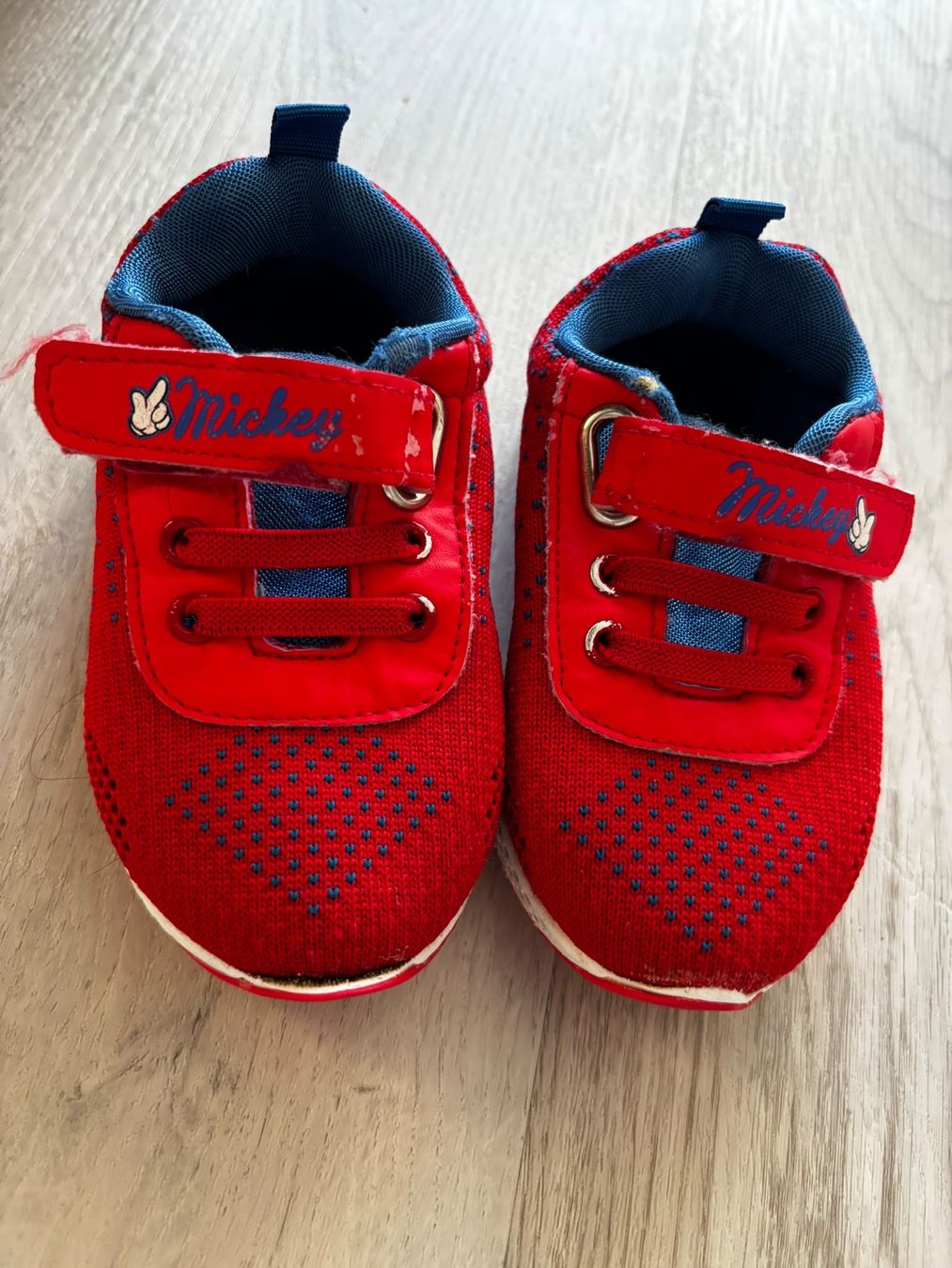 Scarpe per ragazzi: Kindersneaker Gr. 24.  – Usato da Hochfelden venduto da rub_rnw5 1