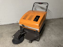 Taski Kehrsaugmaschine balimat 85T / Wischmaschine (Benzin)