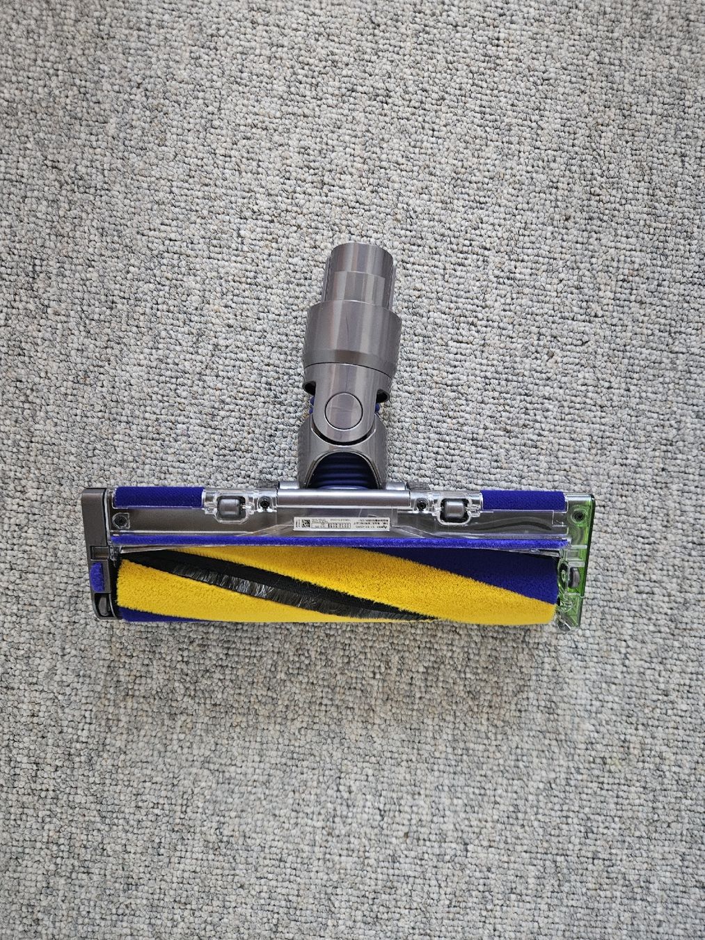 Dyson Aspirapolveri & Accessori: Dyson Bürstenkopf zu V15 – Usato da Appenzell venduto da Loesele 1